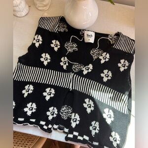 Tach Floral Knit Top